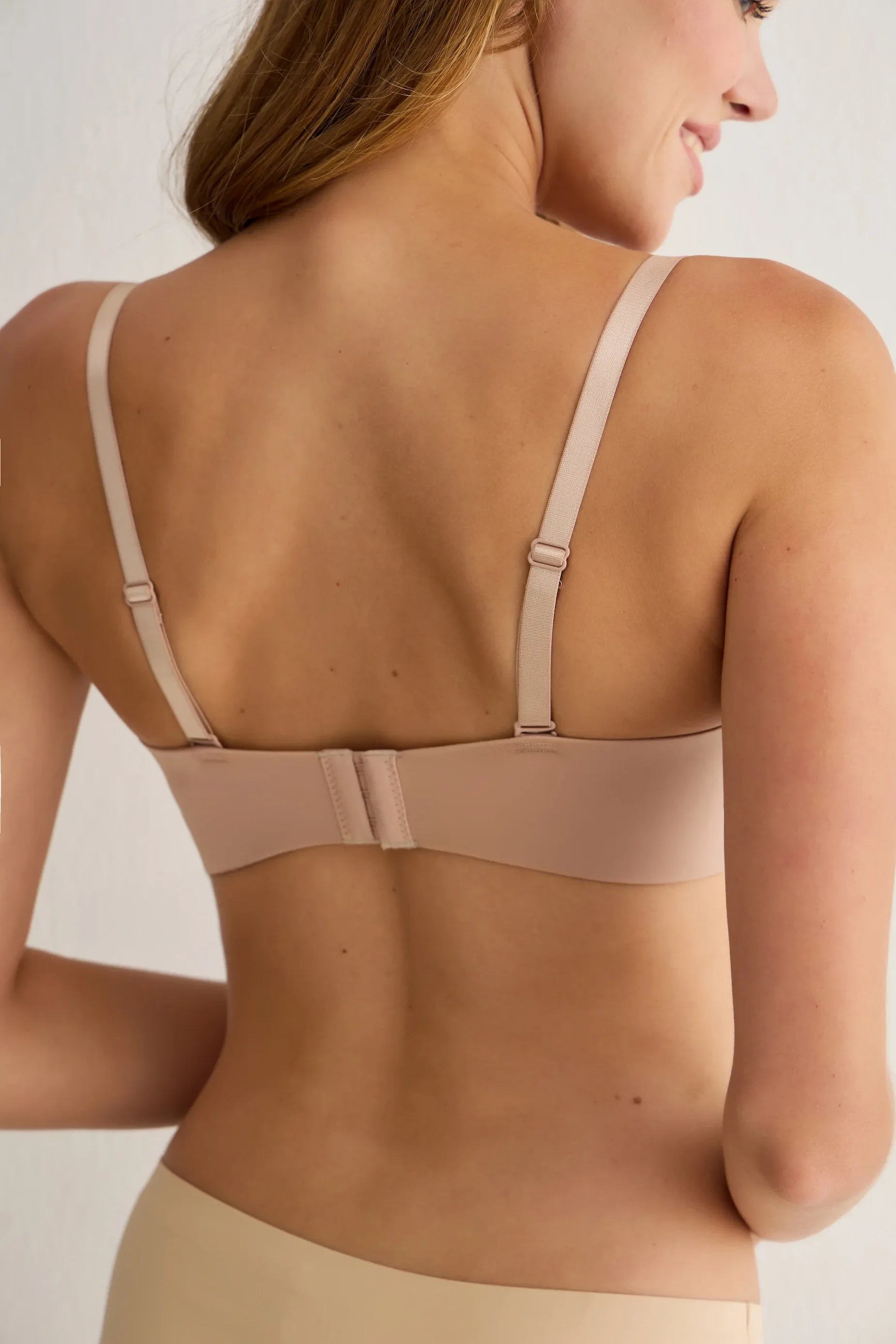 SECOND SKIN® | Balensiz Dikişsiz Straplez Sütyen